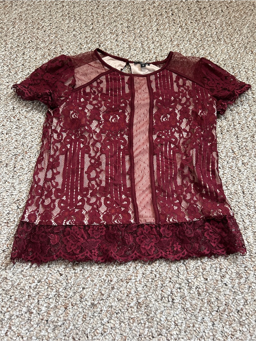 Express Lace Short Sleeve Top - Burgundy